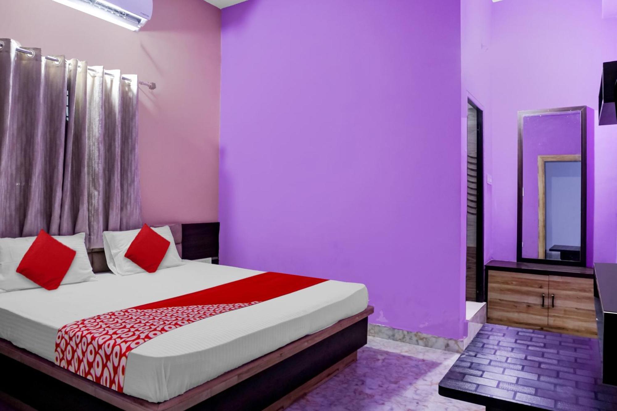 Oyo Flagship Hotel Ashok Vatika Banquet Hall Ráncsí Kültér fotó